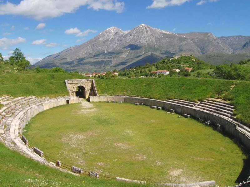 Appartamenti Il Capomandro SantʼAnatolia Екстериор снимка